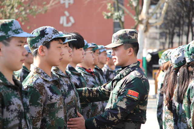 退伍季來臨，退伍軍人不用愁！用技能武裝續(xù)寫軍人不凡！